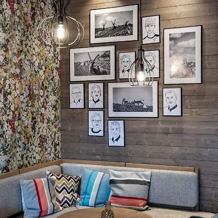 Hotel Hideaway Montestyria & 4*