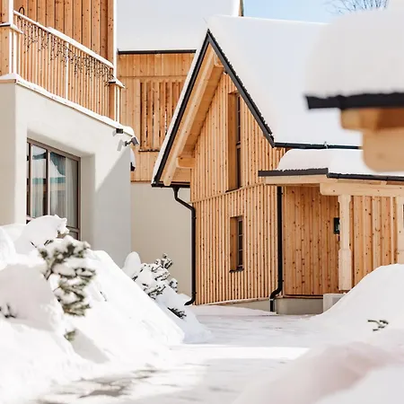 Hideaway Montestyria & 4* Mariazell
