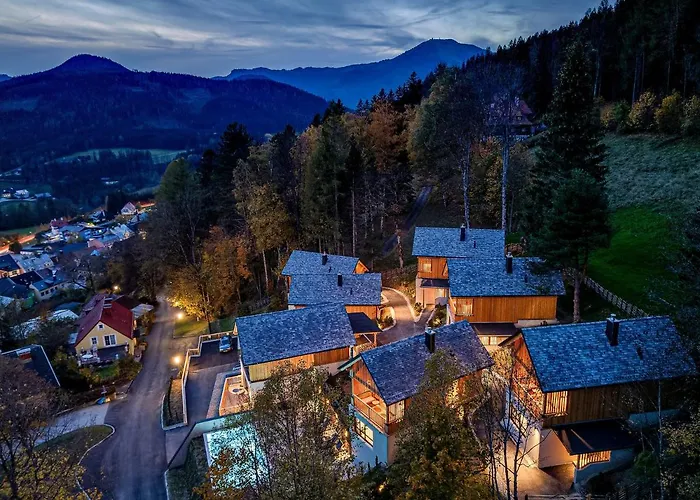 Hotel Montestyria Chalets&suiten 4*